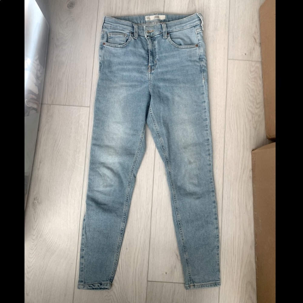 TOPSHOP Light Wash Skinny Jeans